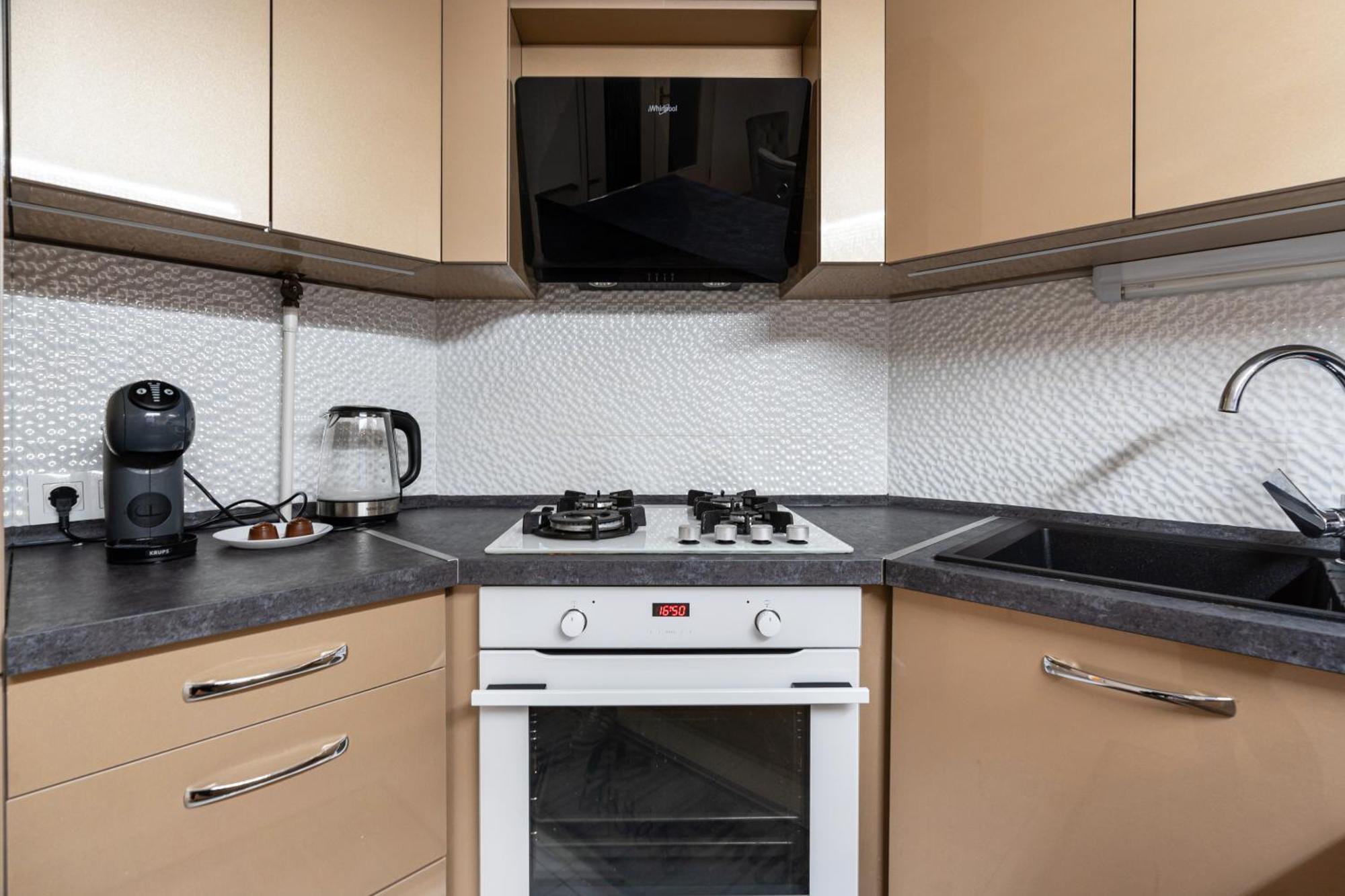 Beautiful Three Bedrooms Apartment With Free Parking Close To The Danube Coast Budapest Extérieur photo